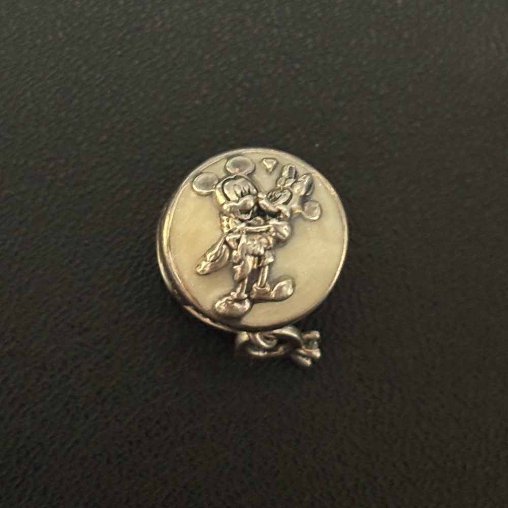 Pandora Disney Mickey Charm